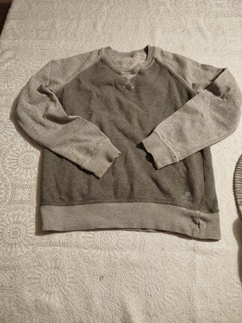 Pull gris
