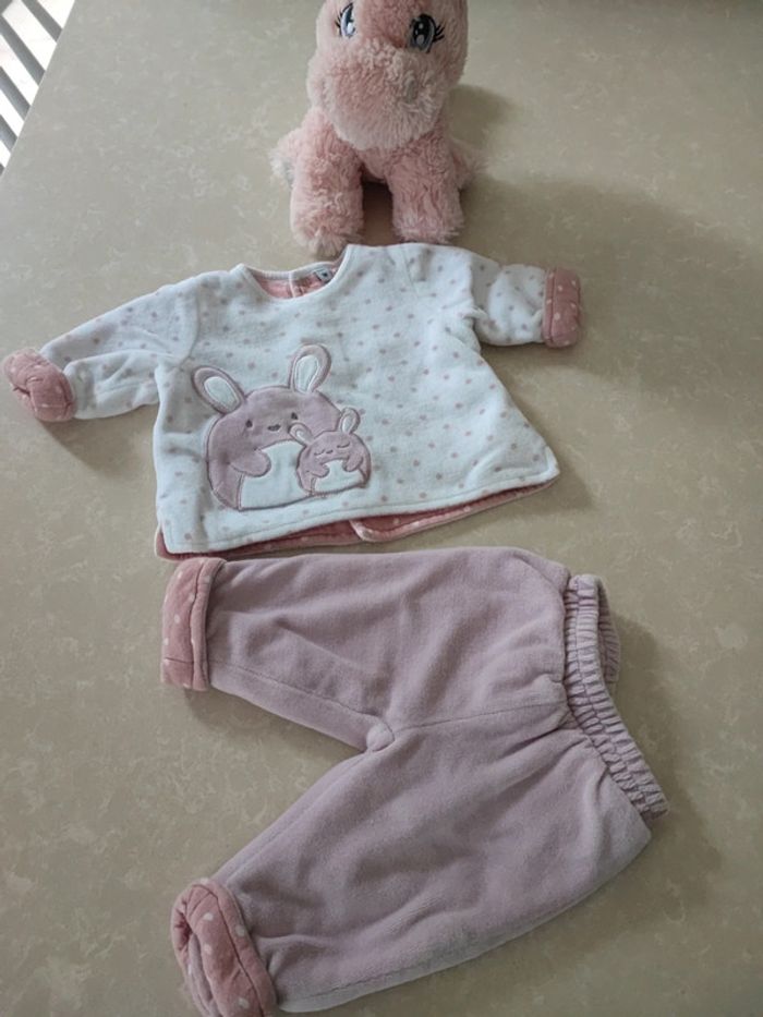 Adorable ensemble chaud  molletonné 🐰 1 mois