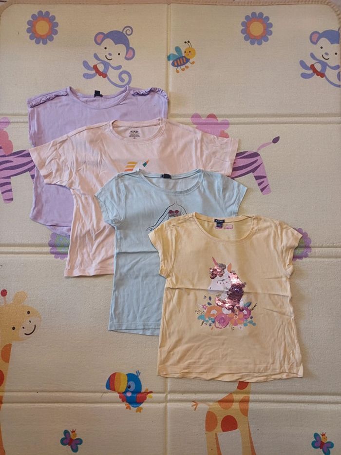 Lot 4 t-shirt manches courtes 6 ans
