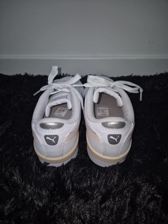 Chaussures neuves femme Puma T38 - photo numéro 3
