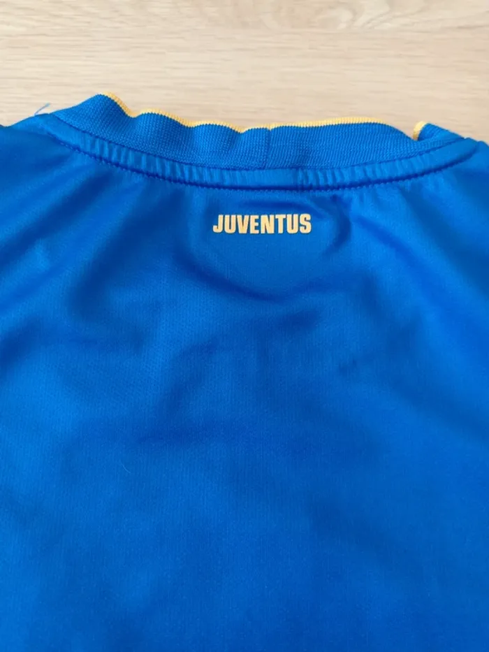 Maillot de foot - photo numéro 3