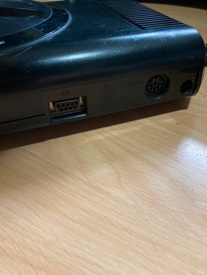 Console Sega Mega Drive RGB Loose + manette Generique - photo numéro 5