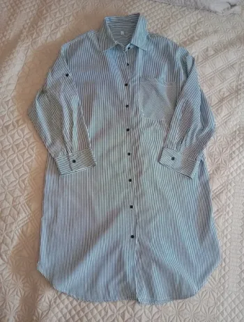 Robe chemise neuve