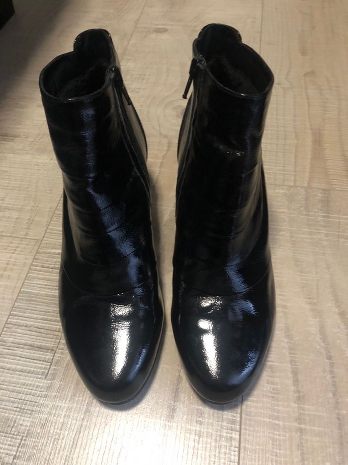 Bottines en cuir laqué - pointure 38