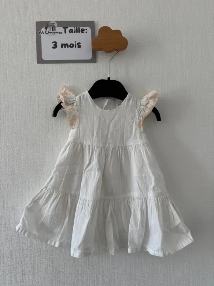 Robe blanche - taille 3 mois 🌸