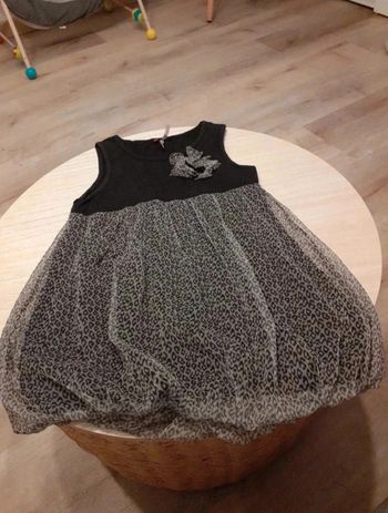 Robe sans manches