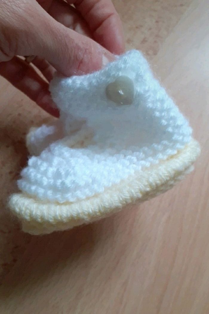 Chaussons bébé - photo numéro 3