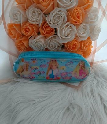 Trousse scolaire barbie bleu