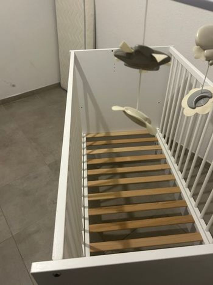 Lit bébé IKEA - photo numéro 5