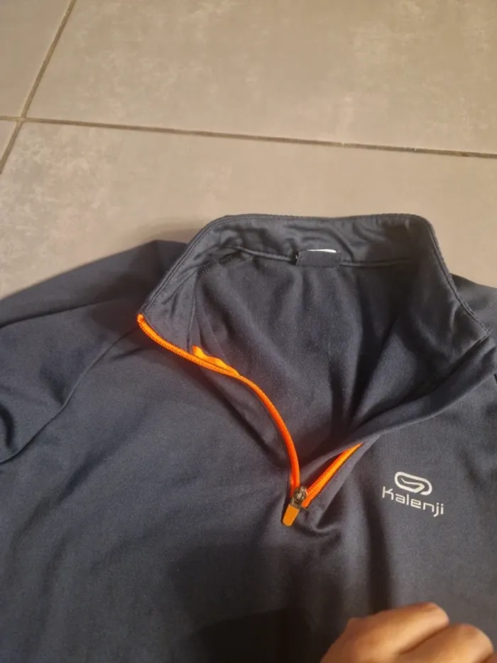 Lot 2 tee-shirts manches longues chaudes 8 ans - photo numéro 5