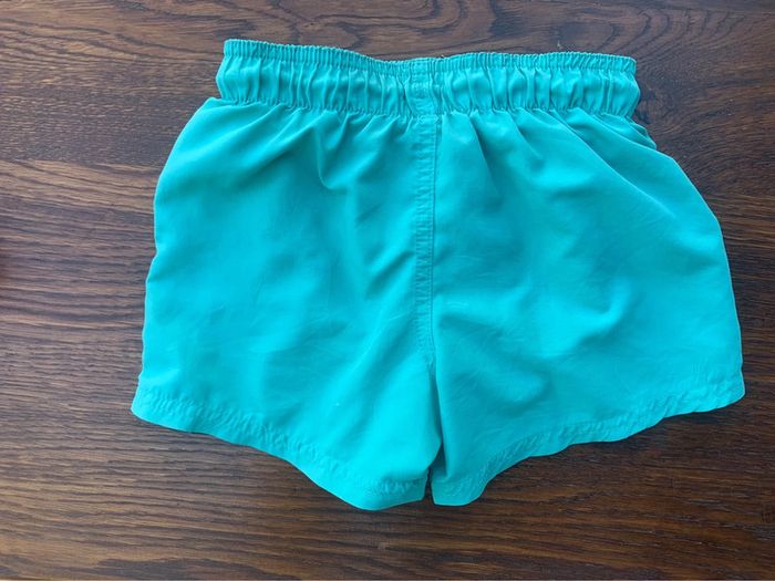 Maillot de bain T. 4 ans 98-107 cm - photo numéro 2