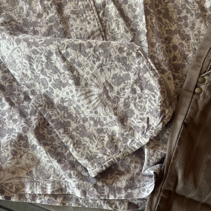 Pantacourt et blouse - photo numéro 3