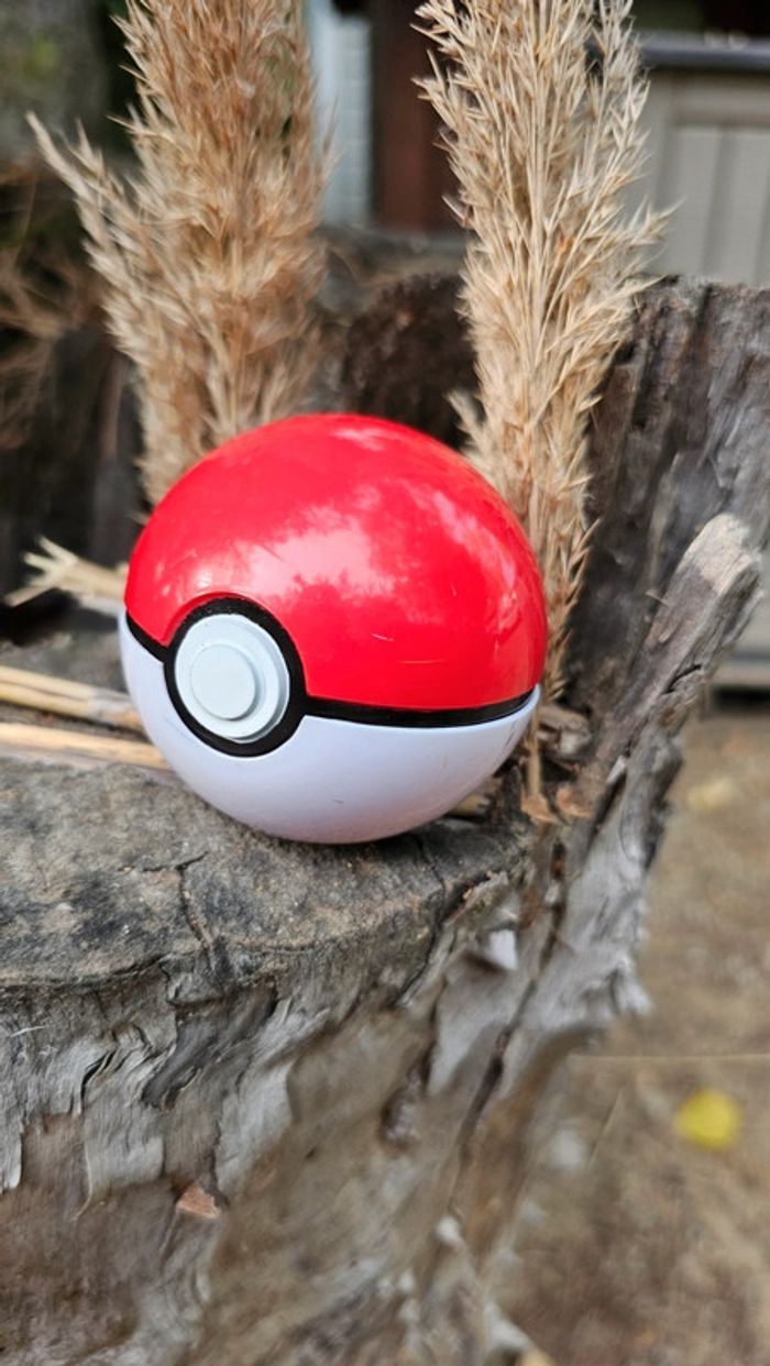 Super pokeball pour figurine Pokemon Nintendo - photo numéro 2