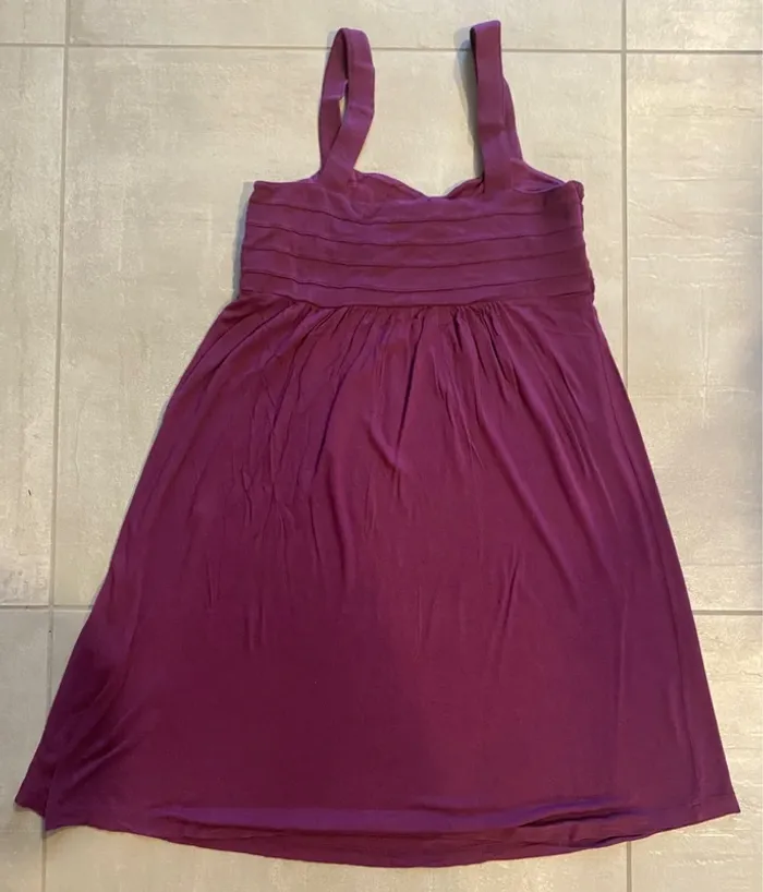 Robe violette - photo numéro 2