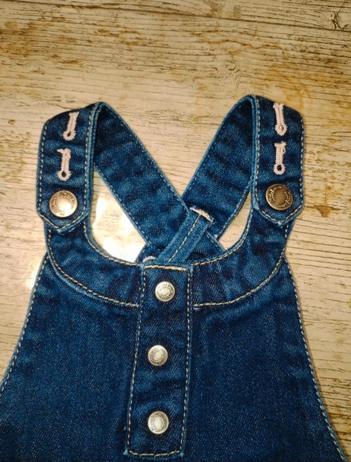 Jolie robe salopette été en jeans fille 3 mois - photo numéro 3