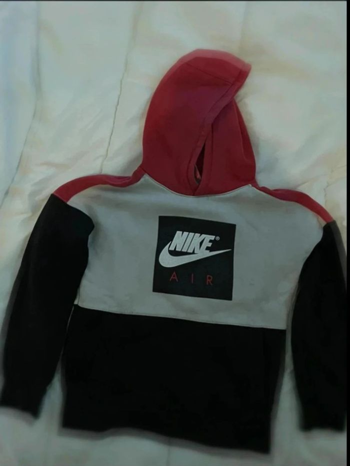Pull Nike