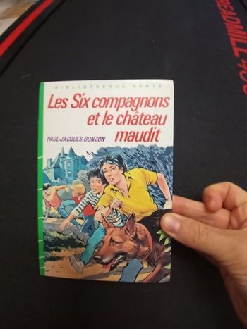 Les six compagnons et le château maudit