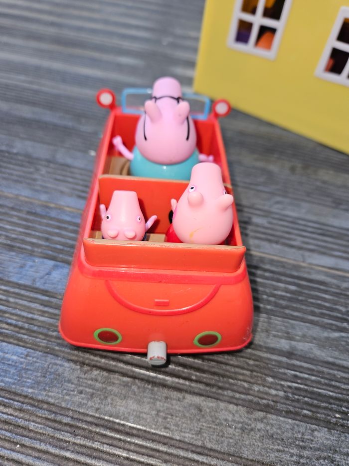 Voiture peppa - photo numéro 3