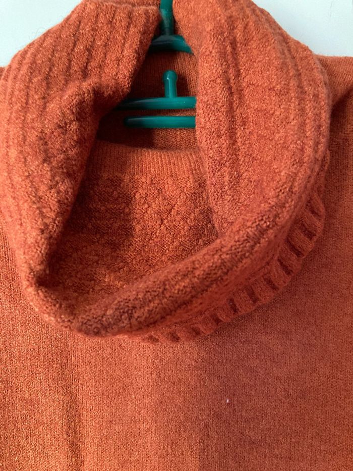 Pull col roulé taille 38/40 - photo numéro 2