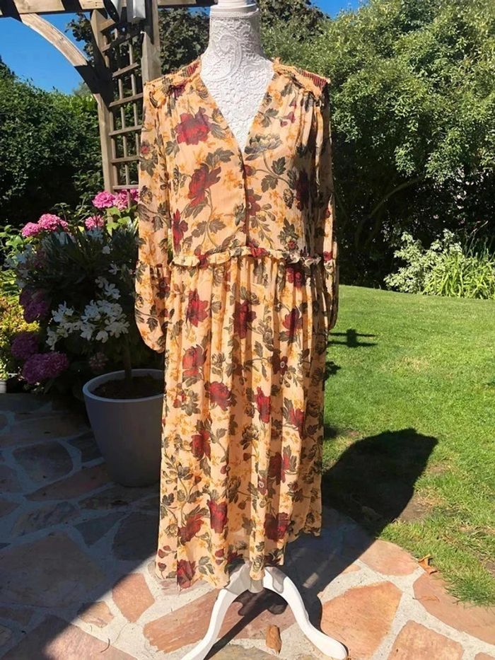 Robe Zara neuve taille S - photo numéro 2
