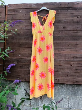 Robe longue été jaune et rose gaz de coton avec soleil TU 36 à 42