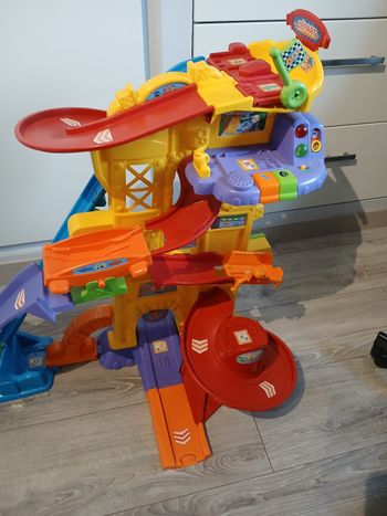 Circuit tutut bolide  sans voiture