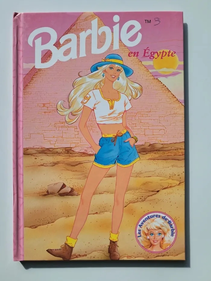 Livre Barbie en Égypte