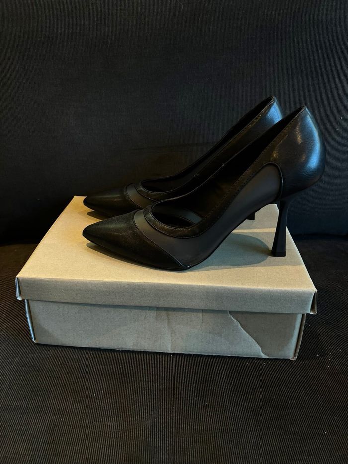 Escarpins, Only, 39. À vendre dans leur boîte état neuf Très jolis - photo numéro 9