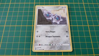 102/172 Carte Pokémon tic commune reverse Epée et Bouclier EB09 Stars Etincelantes #B10