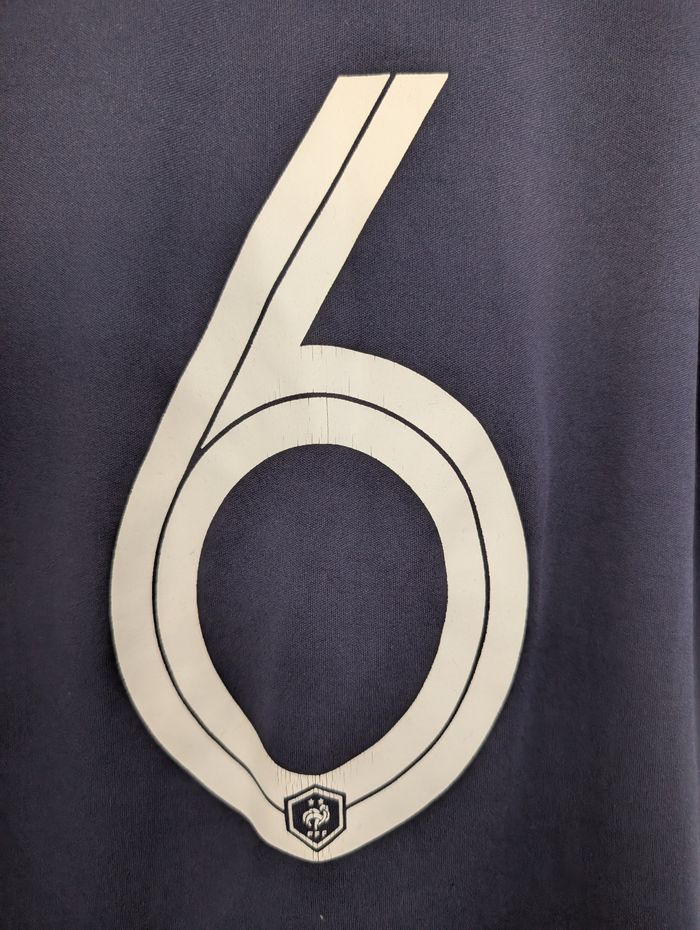 Maillot de foot équipe de France FFF numéro 6 taille 8 ans - photo numéro 4