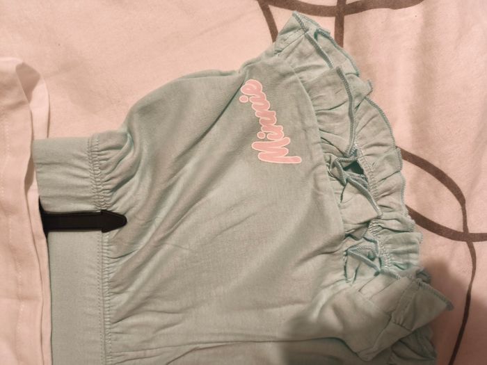 Pyjama Minnie neuf - photo numéro 3
