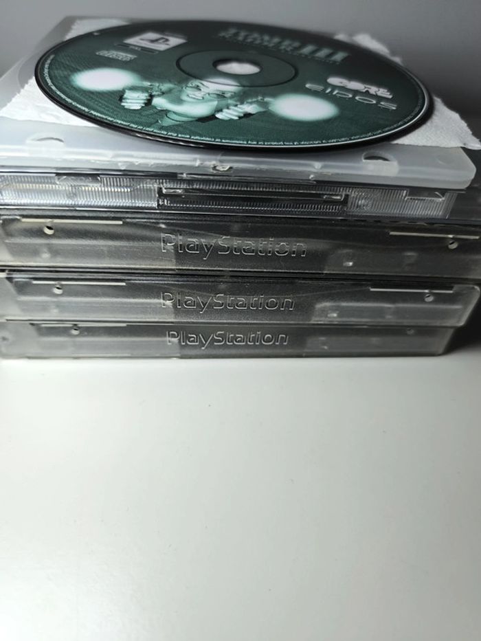 PS1 - Lot de jeux - photo numéro 10