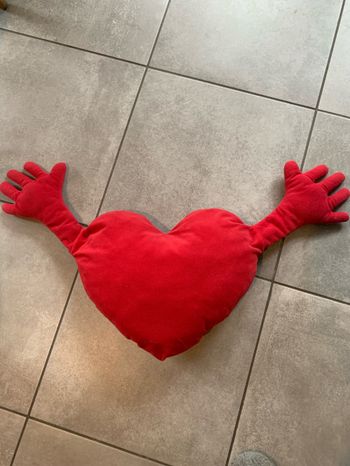 Coussin cœur rouge