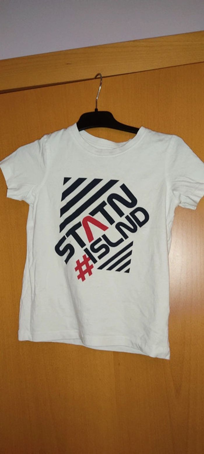 T shirt excellent état