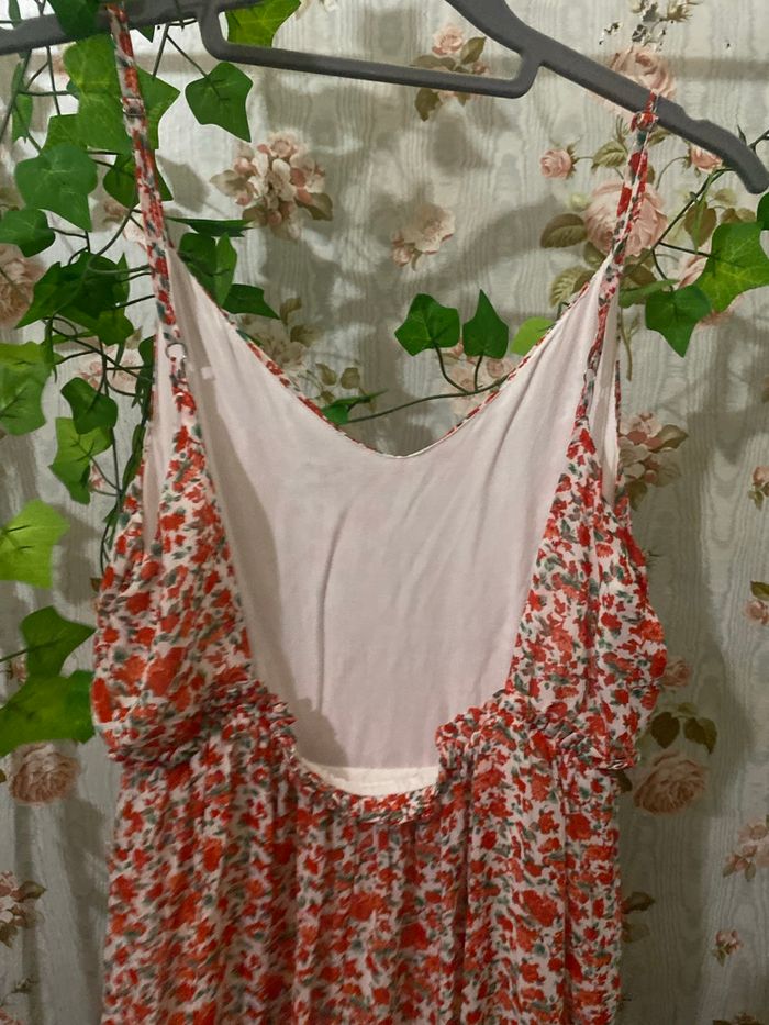 Robe été fleurs rouge dos nu - photo numéro 3