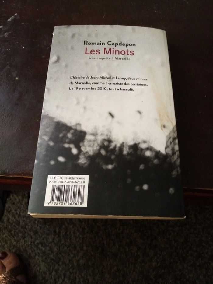 Les minots (une enquête à Marseille) - photo numéro 2
