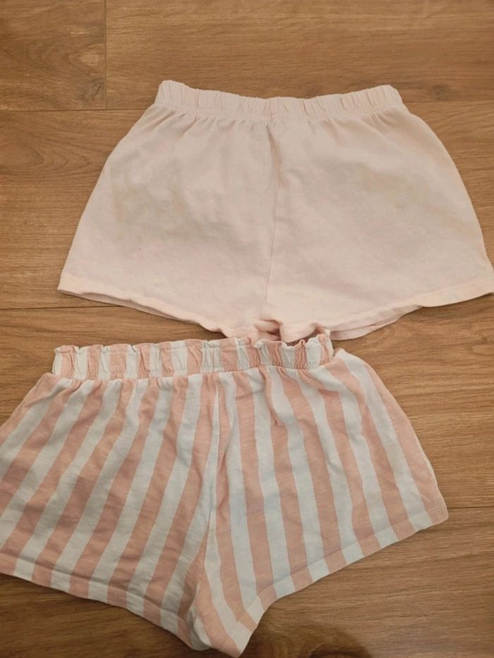 Lot de 2 shorts Kiabi 10 ans - photo numéro 4
