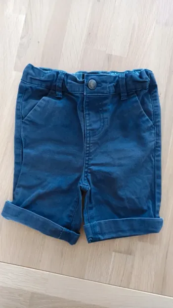 Short bleu 24/36 mois primark