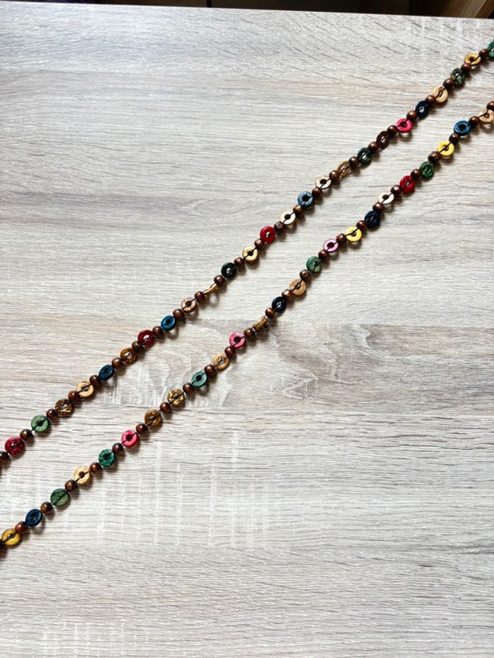 Long collier à perles colorés en bois - photo numéro 4