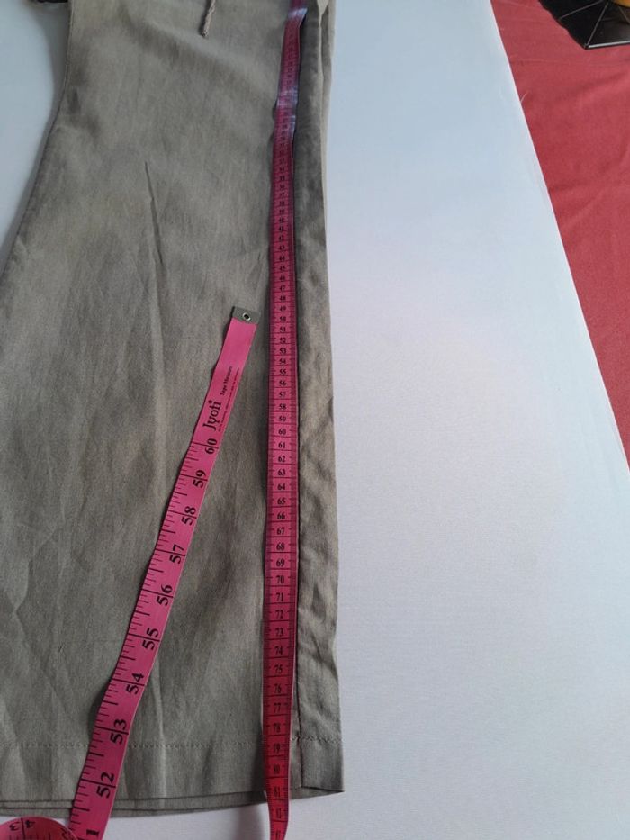 Beau pantalon large lin coton Larah createur modèle Nora taupe - photo numéro 11