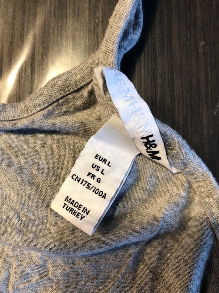 T-shirt dos nu H&M - photo numéro 3