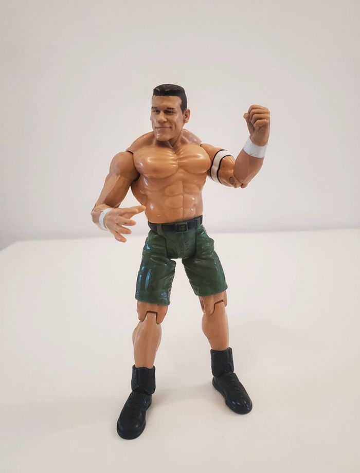 WWE Figurine de Catch Articulée de John Céna Jakks Pacific 1999  Bon état 18cm env.