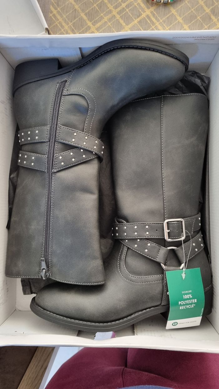 Bottes neuves lovely wings gémo 35 - photo numéro 2
