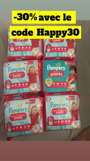 Six paquets de couches culottes taille 6