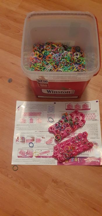 Lot élastiques  et accessoires pour bracelet