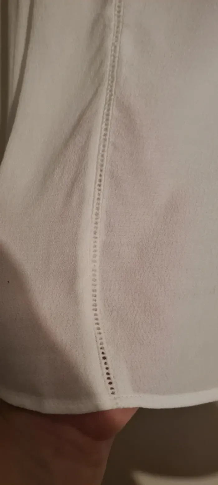 Blouse blanche détail broderie IKKS - photo numéro 2