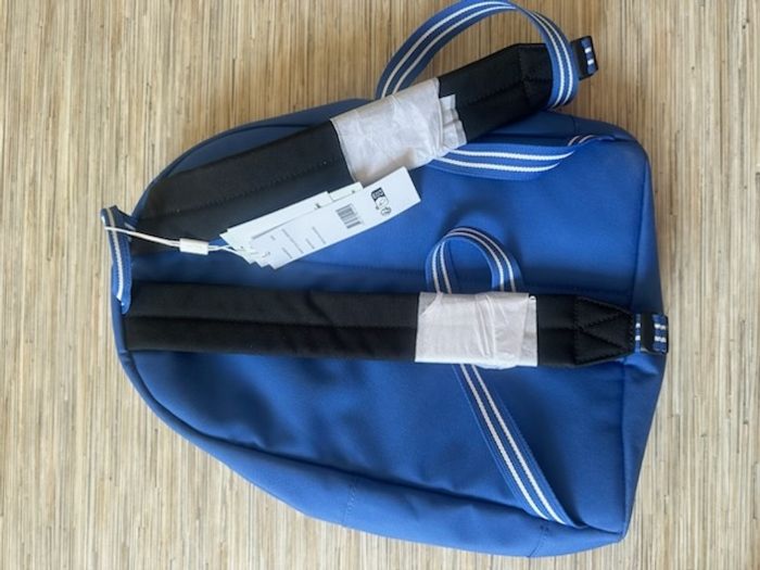 Lot de 2 Sac a dos Lacoste neuf - photo numéro 4