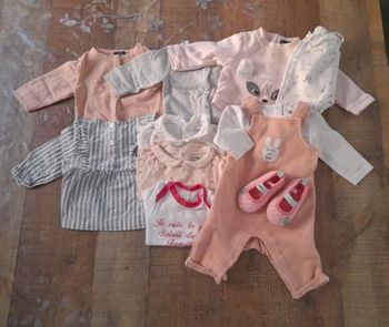 Lot vêtements fille 3 mois