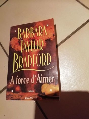 Livre À force d'Aimé