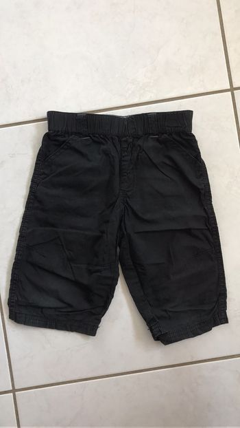 Short garçon noir